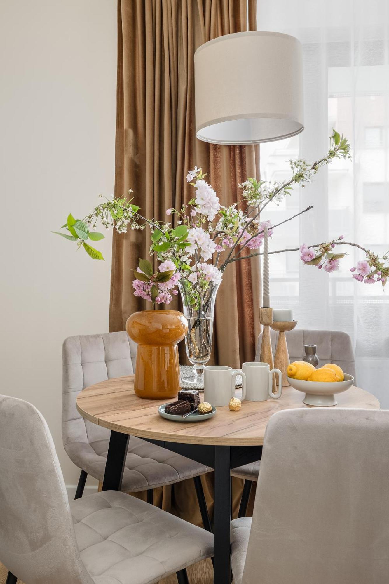 Ts Gold New Town Apartment & Free Private Parking 슈체친 외부 사진